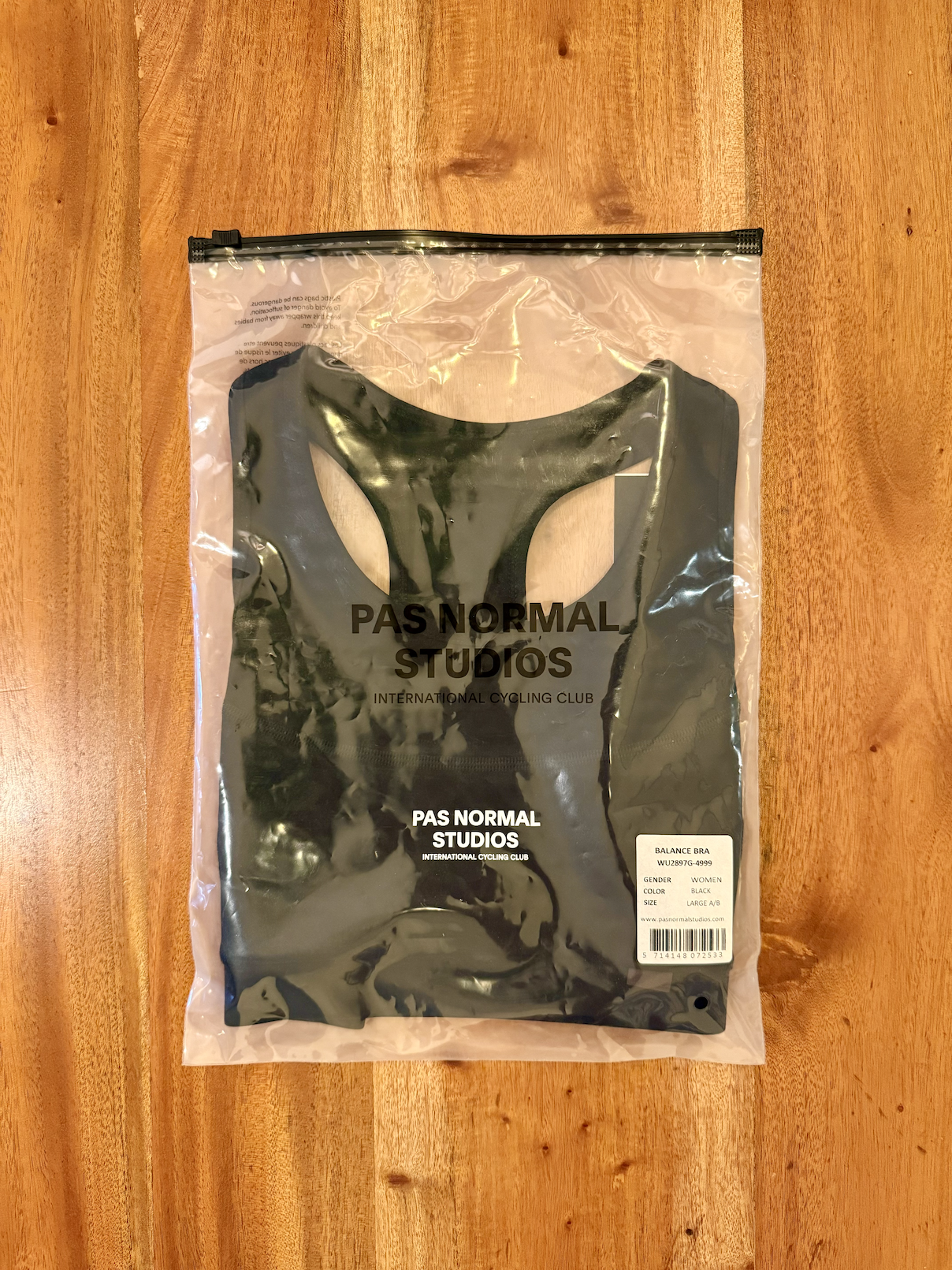 Pas Normal Studios Women's Balance Sports Bra